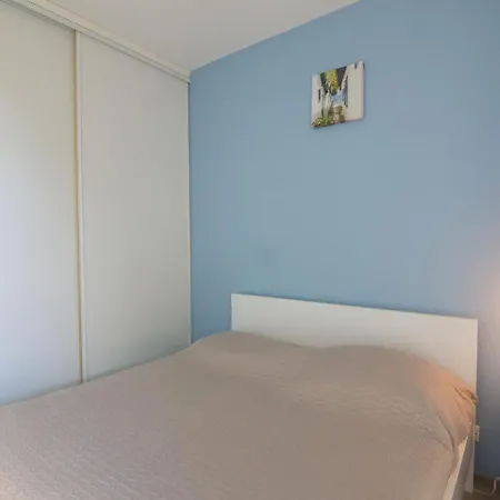 דירה La By Interhome *